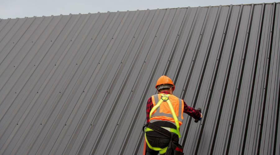 Professional gutter cleaning in Comfrey, MN
